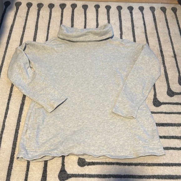 Vineyard Vines 100% Cotton Mockneck - Picture 2 of 9